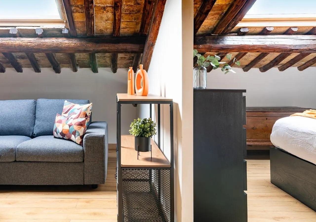 Roma 20Min-Elegante Loft Storico Grottaferrata Apartment Italy